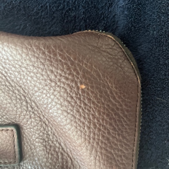 Fossil Leather Satchel - Picture 6 of 7